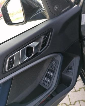 BMW Seria 1 cena 119000 przebieg: 165000, rok produkcji 2019 z Świdnica małe 781